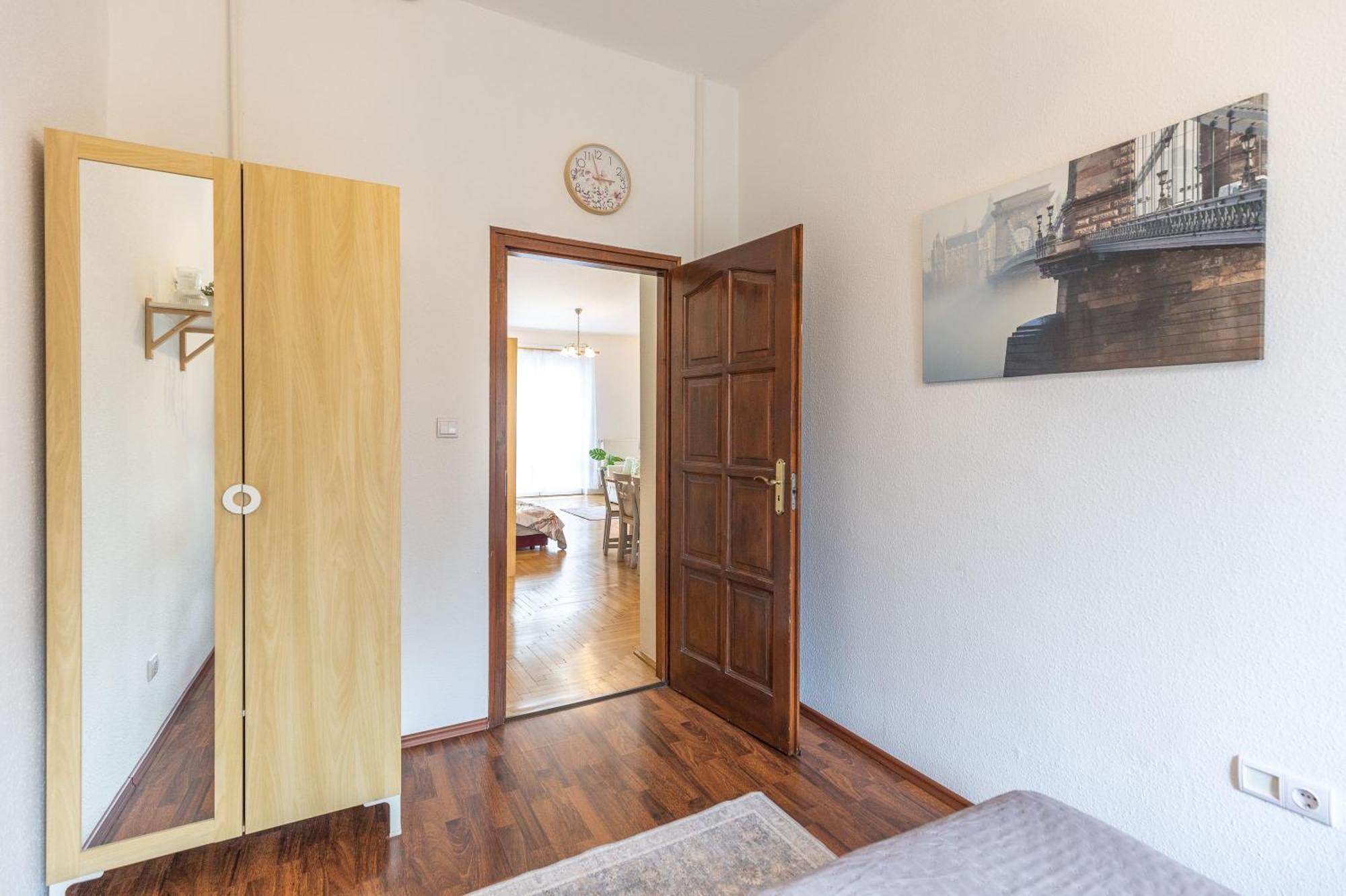 Riverside Balcony Apartment With View To Danube Budapesta Exterior foto